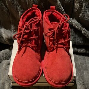 Ugg Neumel Red Suede Ankle Boots shearling size 44 men’s 11